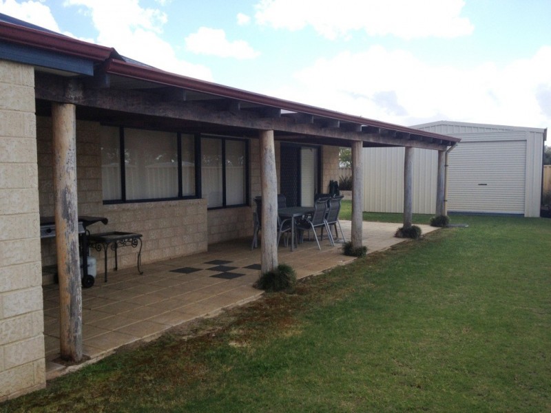 23 Janjin Road, Dalyellup WA 6230