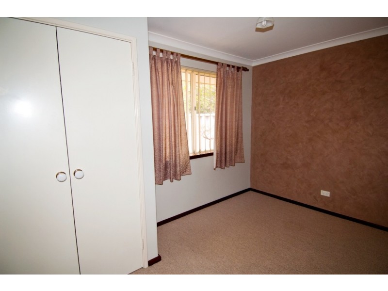 1/10 Gull Court, Dunsborough WA 6281