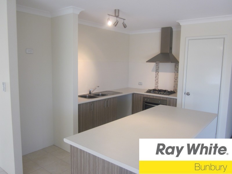 20 Burwood Drive, Australind WA 6233