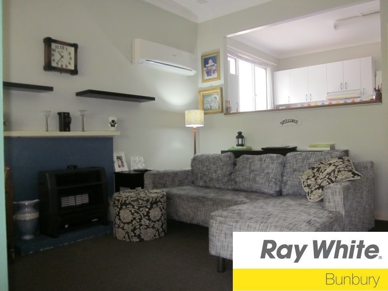 17 Stinton Street, Carey Park WA 6230