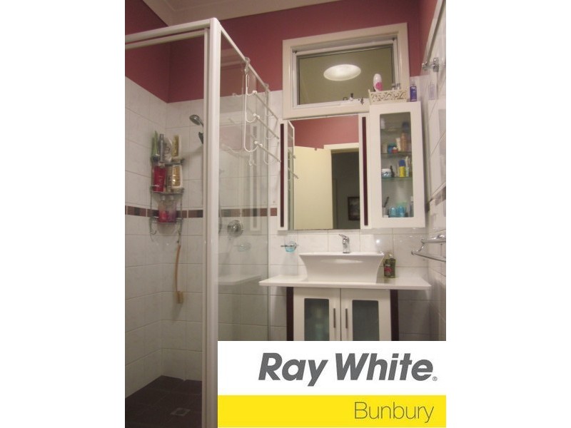 17 Stinton Street, Carey Park WA 6230