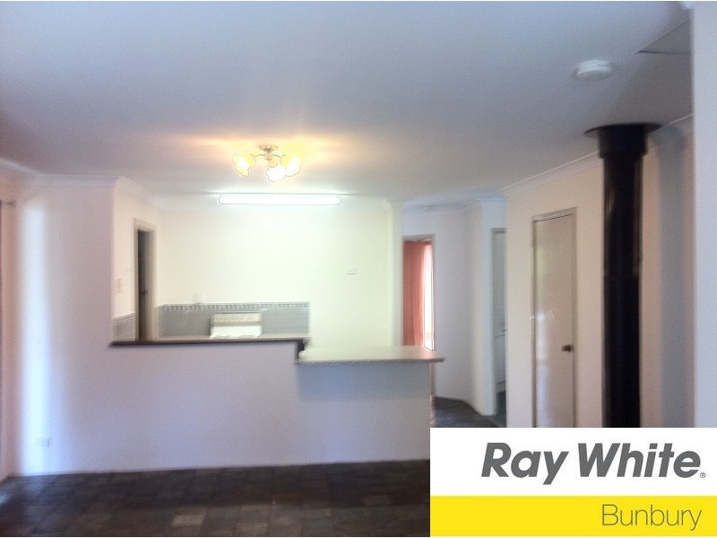 48 Jacaranda Crescent, Withers WA 6230