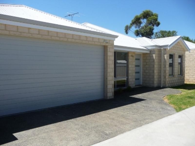 2/32 Gibbs Street, Carey Park WA 6230