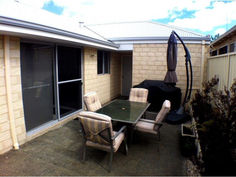 2/32 Gibbs Street, Carey Park WA 6230