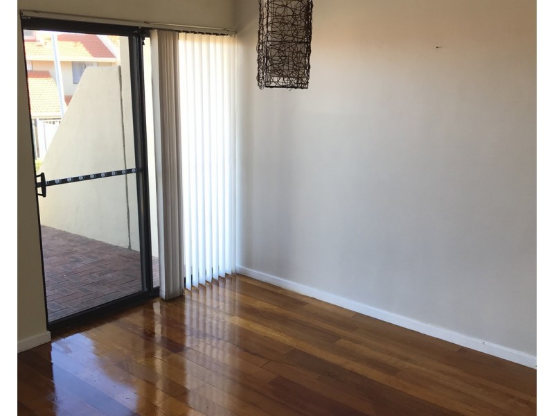 23/13 Upper Esplanade, Bunbury WA 6230