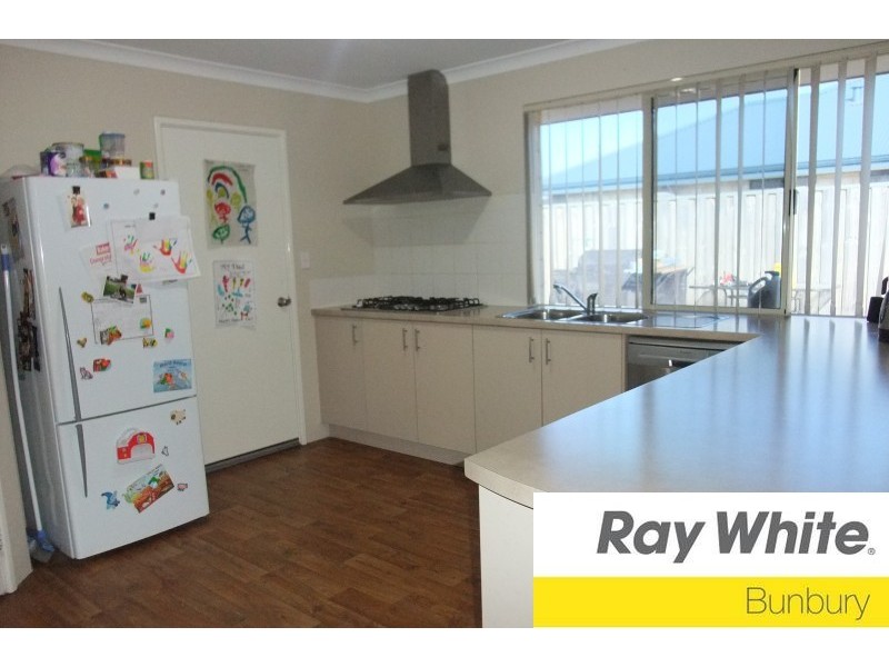 6 Kelston Way, Australind WA 6233