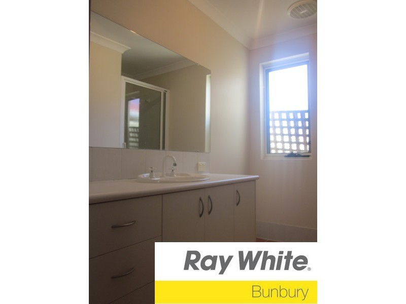 14 Braund Street, Bunbury WA 6230