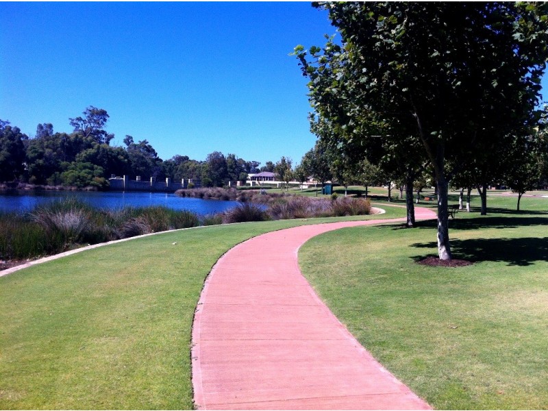 23 Hornibrook Road, Dalyellup WA 6230