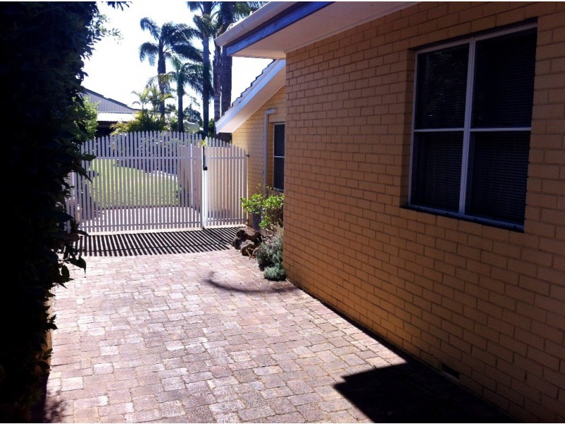 12 Mossop Street, South Bunbury WA 6230