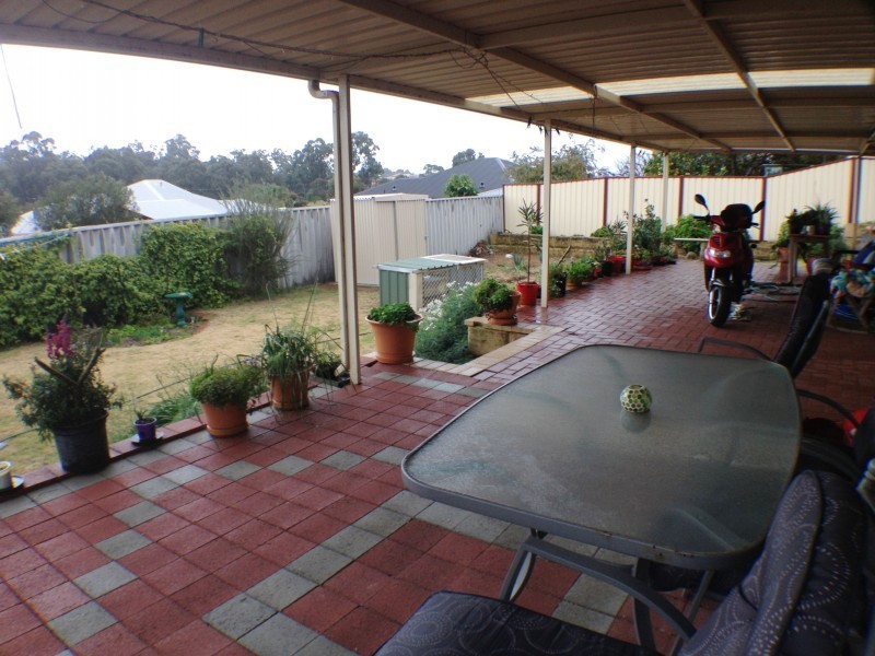 22 Fradelos Place, Usher WA 6230