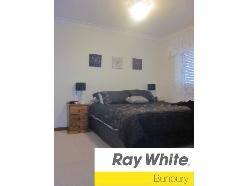 39 Hoylake Avenue, Bunbury WA 6230