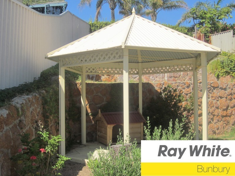 39 Hoylake Avenue, Bunbury WA 6230