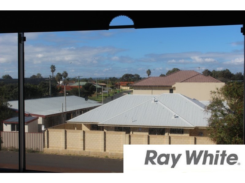 1/167 Ocean Drive, South Bunbury WA 6230