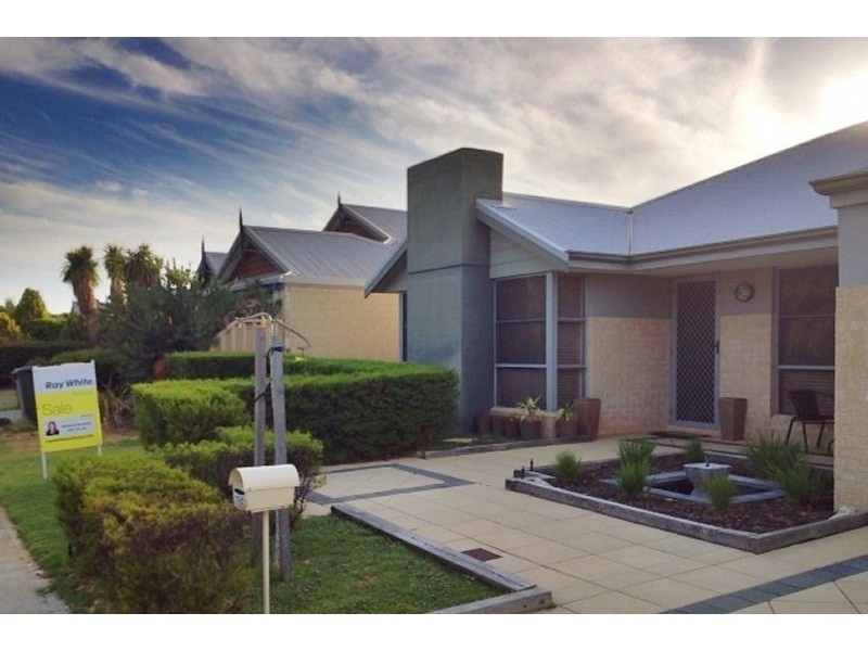 156 Dalyellup Boulevard, Dalyellup WA 6230