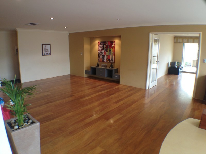 156 Dalyellup Boulevard, Dalyellup WA 6230