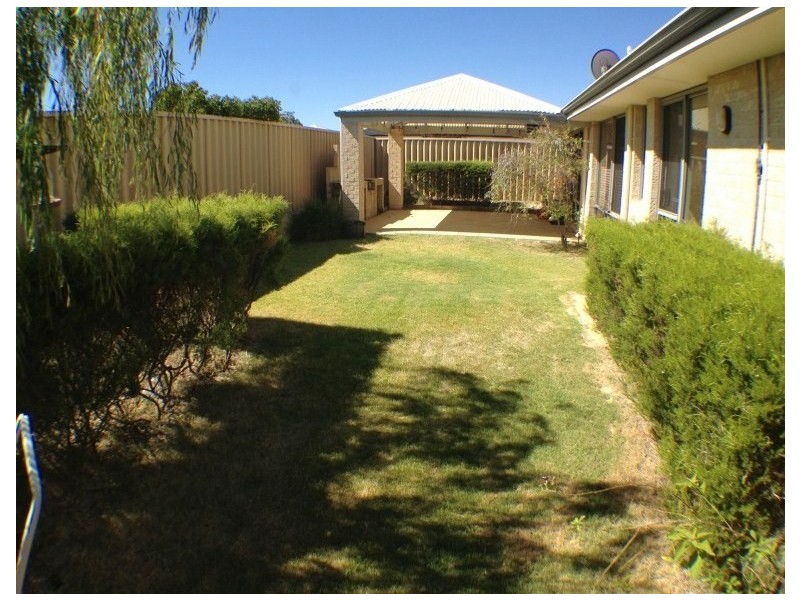 156 Dalyellup Boulevard, Dalyellup WA 6230