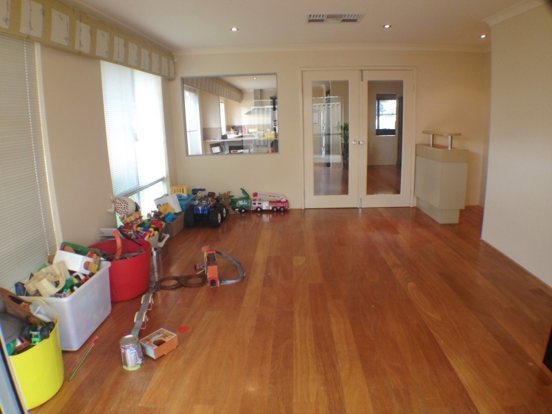 156 Dalyellup Boulevard, Dalyellup WA 6230