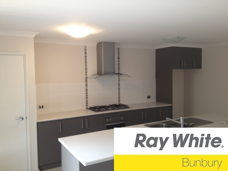 175 Maidment Parade, Dalyellup WA 6230