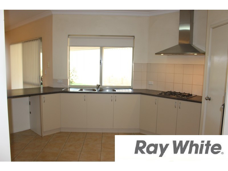 45 Walton Approach, Dalyellup WA 6230