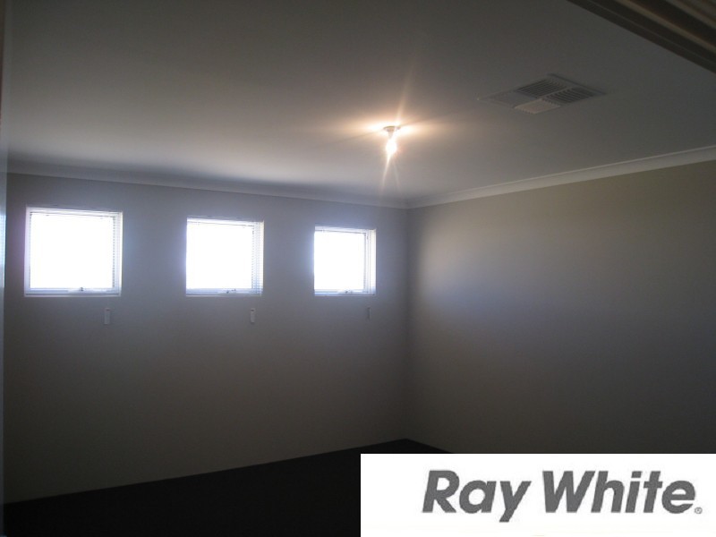 28 Polwarth Circuit, Eaton WA 6232