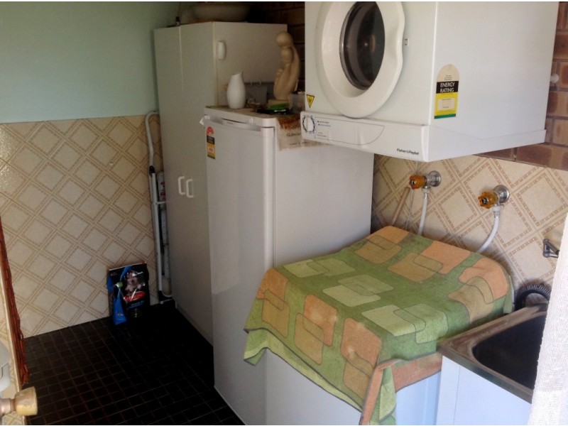 24b College Row, South Bunbury WA 6230