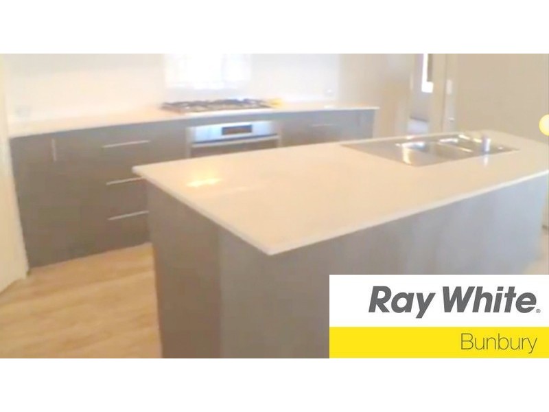 33 Henderson Crescent, Australind WA 6233