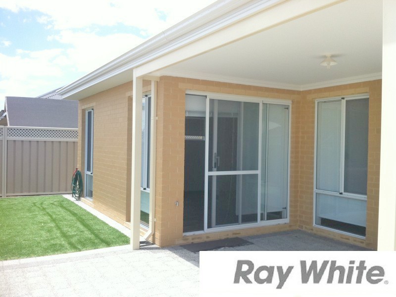 9 Ivy Rock Way, Australind WA 6233