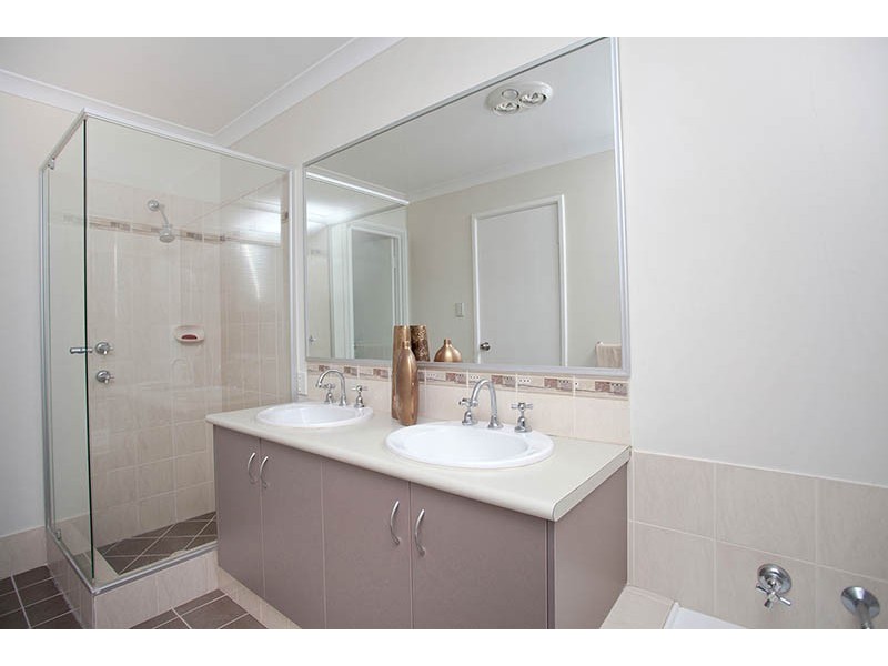 20 Friartuck Road, Dalyellup WA 6230