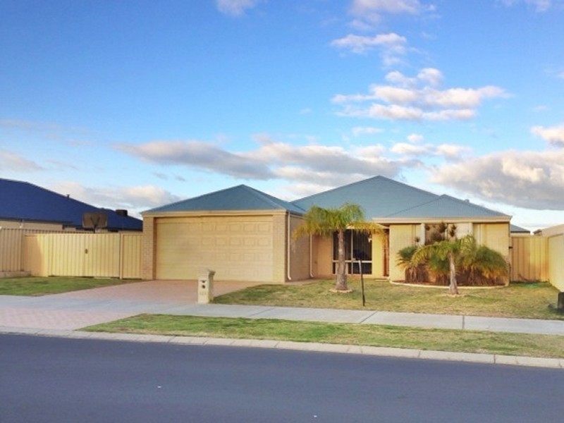 105 Hornibrook Road, Dalyellup WA 6230