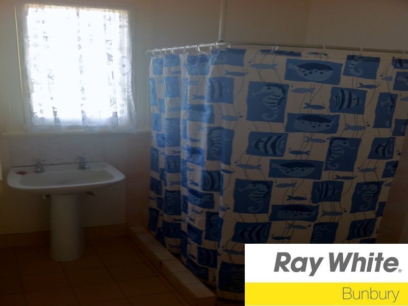 27A Wisbey Street, Carey Park WA 6230