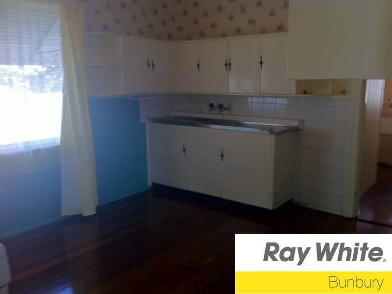 27A Wisbey Street, Carey Park WA 6230