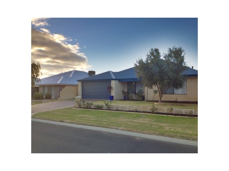4 Casson Street, Dalyellup WA 6230