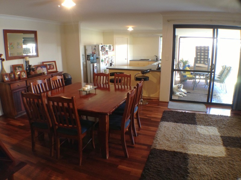 4 Casson Street, Dalyellup WA 6230