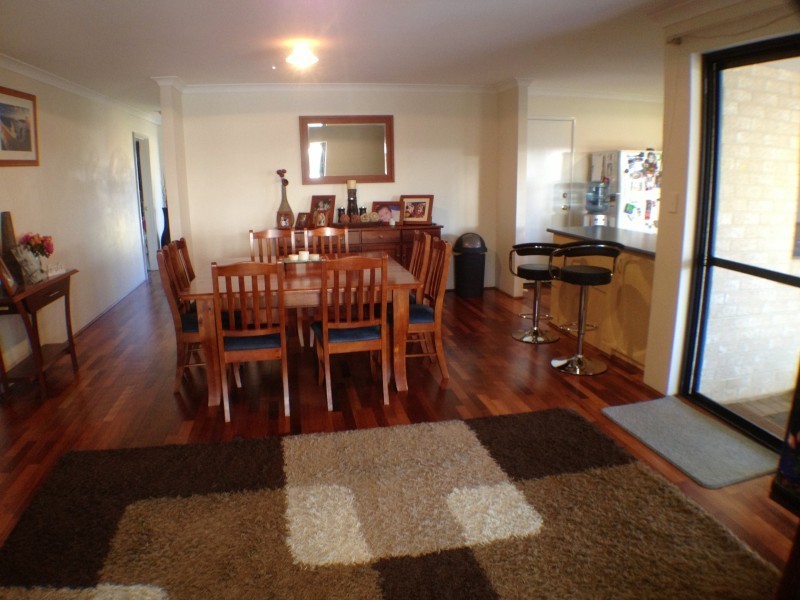 4 Casson Street, Dalyellup WA 6230