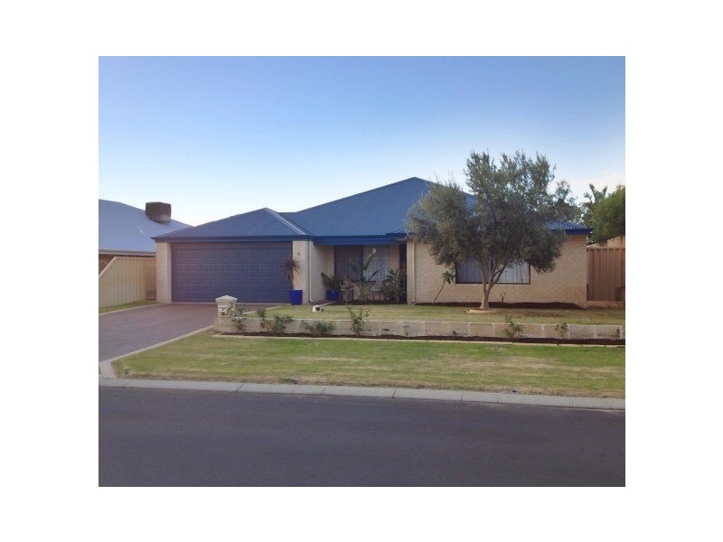 4 Casson Street, Dalyellup WA 6230