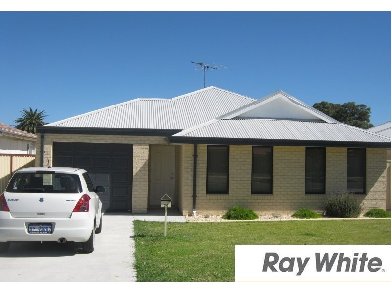 30 Woodrow Street, Carey Park WA 6230