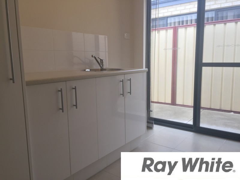 30 Woodrow Street, Carey Park WA 6230