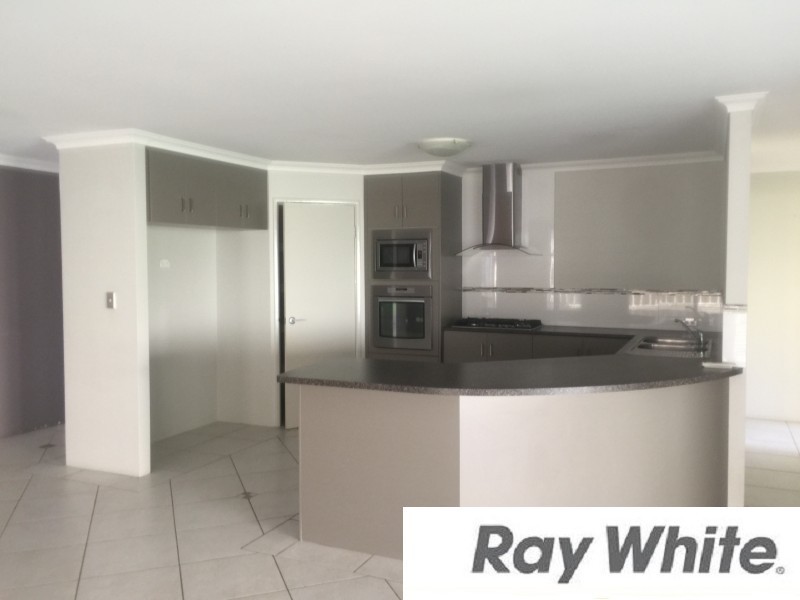 27 Possum Way, College Grove WA 6230