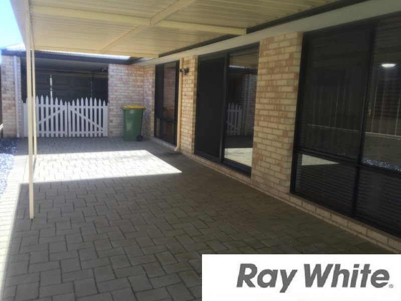 27 Possum Way, College Grove WA 6230