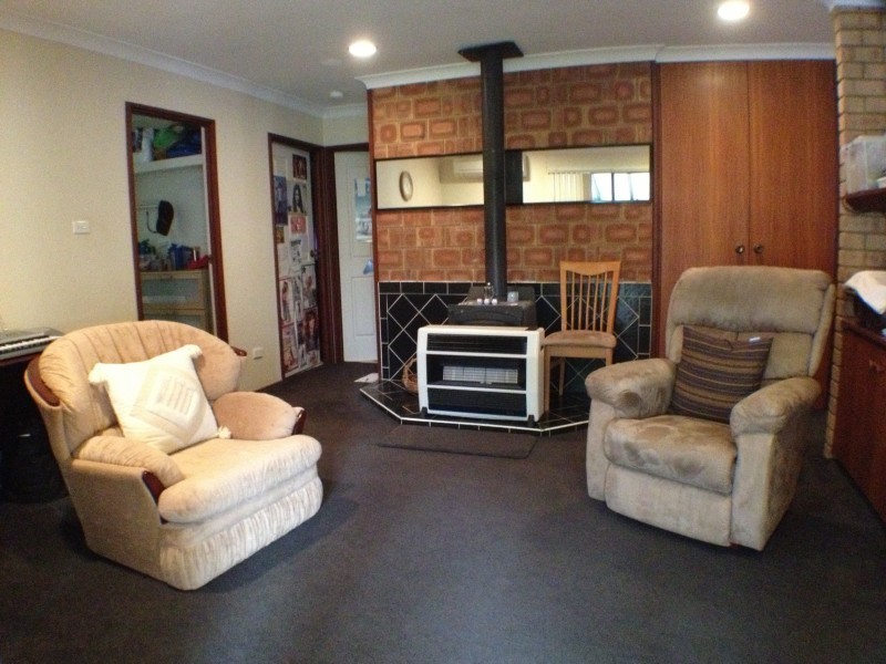 13 Smythe Crescent, South Bunbury WA 6230