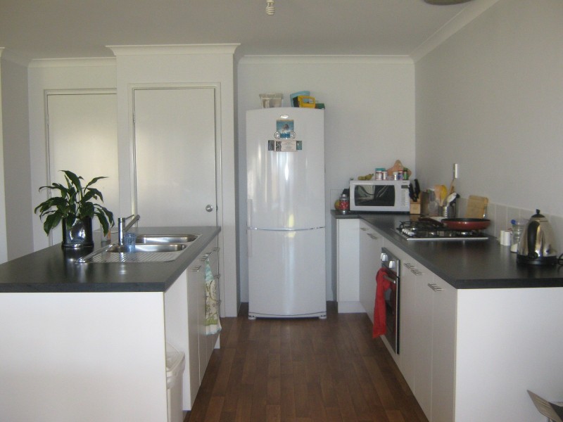 16 Lewana Approach, Dalyellup WA 6230