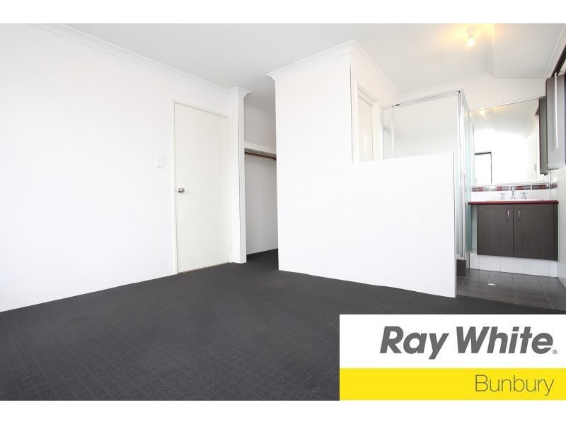 16 Yeid Street, Dalyellup WA 6230