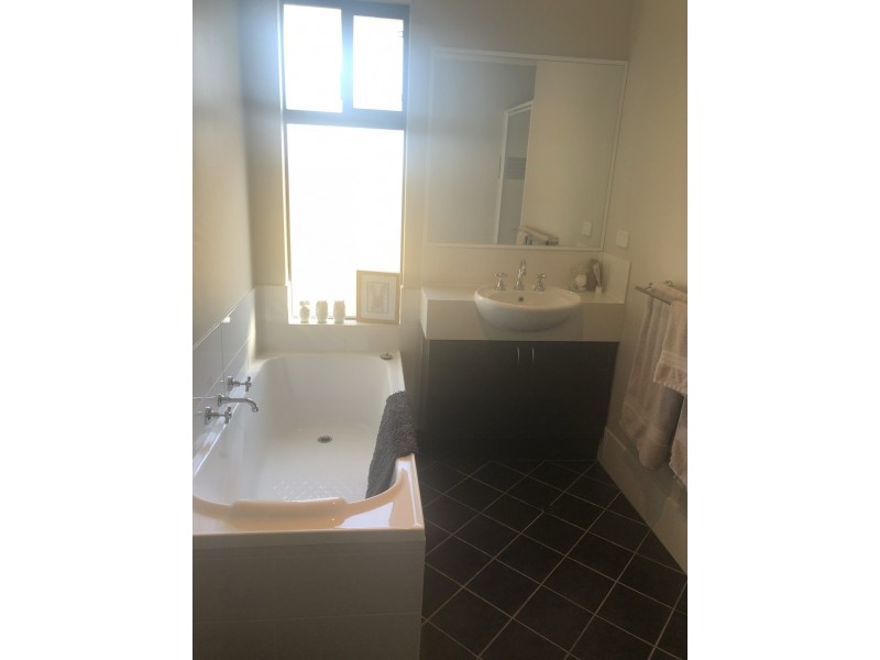 11/87 Clarke Street, South Bunbury WA 6230