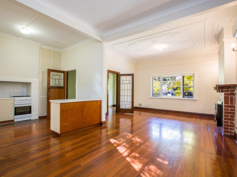 47 Beach Road, South Bunbury WA 6230