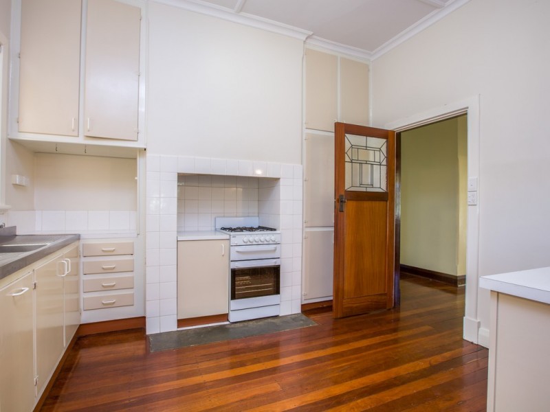 47 Beach Road, South Bunbury WA 6230