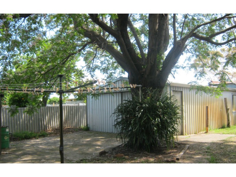 46 Nuytsia Avenue, Carey Park WA 6230