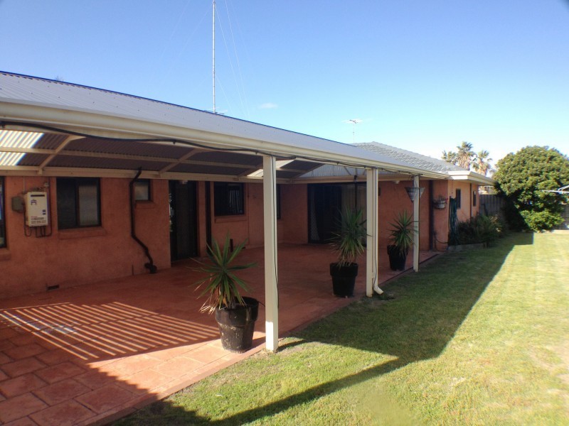 25 Webber Street, Carey Park WA 6230