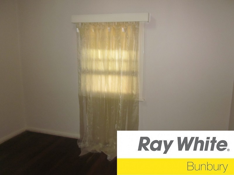 16 King Road, East Bunbury WA 6230