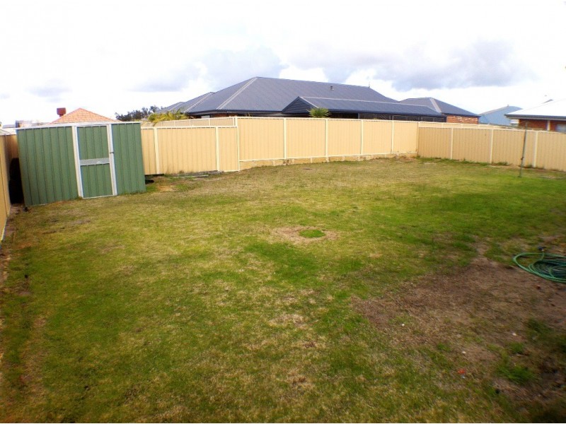 48 Abbeygate Street, Australind WA 6233
