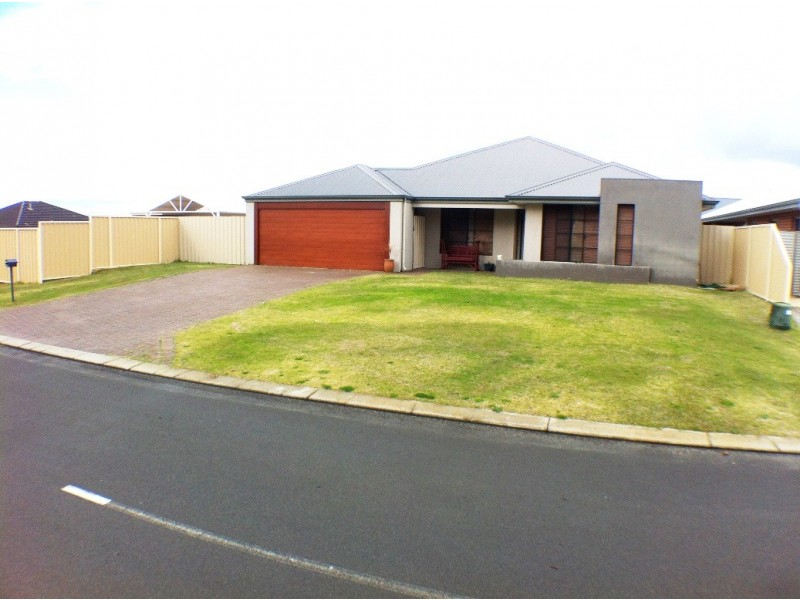 48 Abbeygate Street, Australind WA 6233